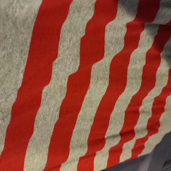 American Eagle top - Picture 3 of 4